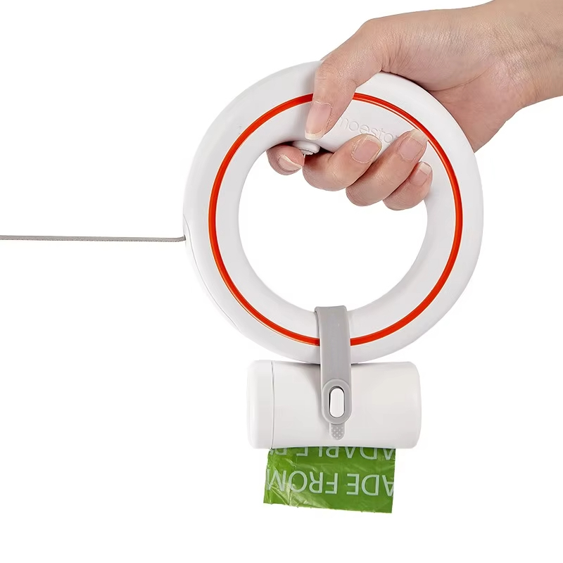 Moestar UFO 개폐식 가죽 끈 2 라이트 금속  - Retractable Dog Leash บทวิจารณ์และราคา